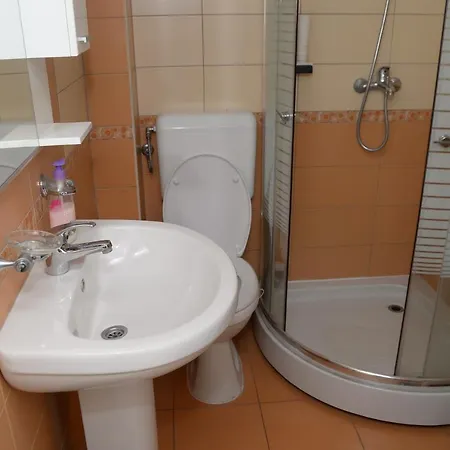 Orhideja Bed & Breakfast *